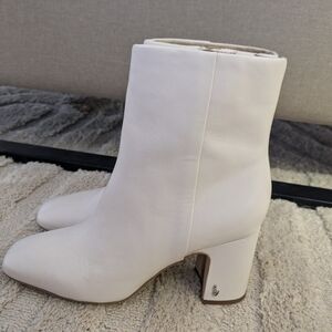 Sam Edelman white boots